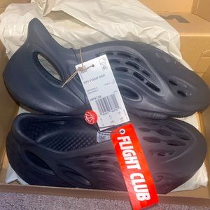 Yeezy Foam Runners Onyx